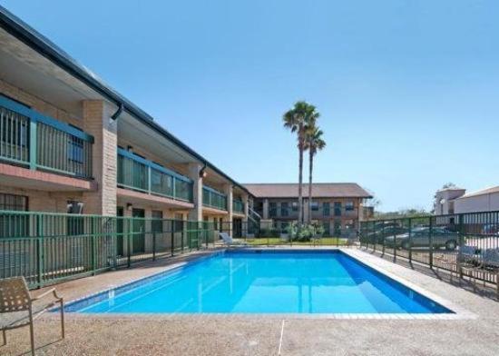 Budgetel Inn Houston/Nasa เว็บสเตอร์ ภายนอก รูปภาพ