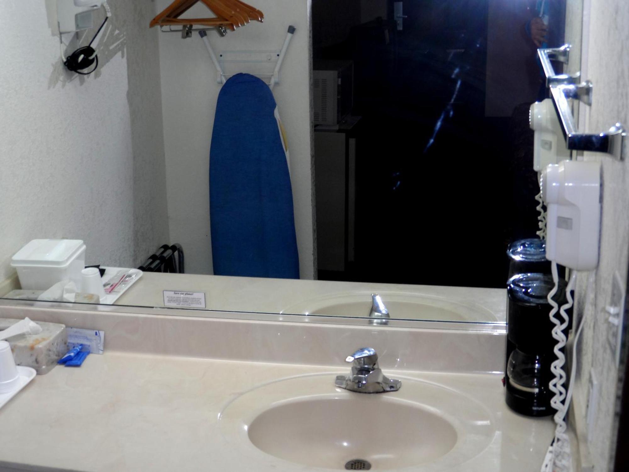 Budgetel Inn Houston/Nasa เว็บสเตอร์ ภายนอก รูปภาพ